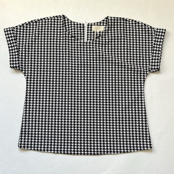 Melloday Women's Houndstooth Top - Picture 3 of 9